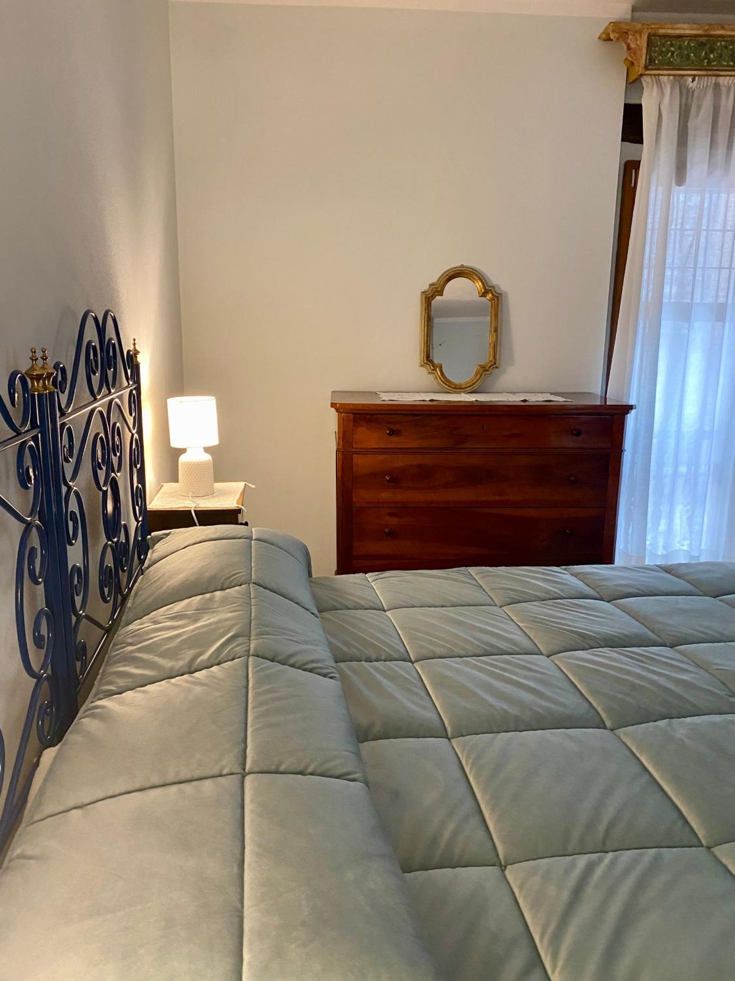 Casa Vacanze Il Borgo グッビオ エクステリア 写真