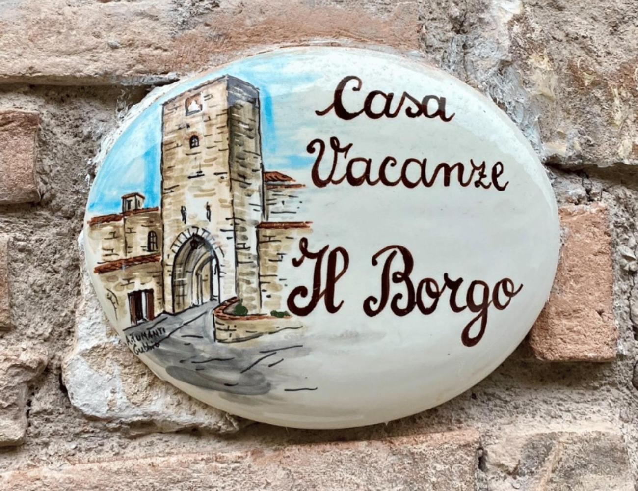 Casa Vacanze Il Borgo グッビオ エクステリア 写真