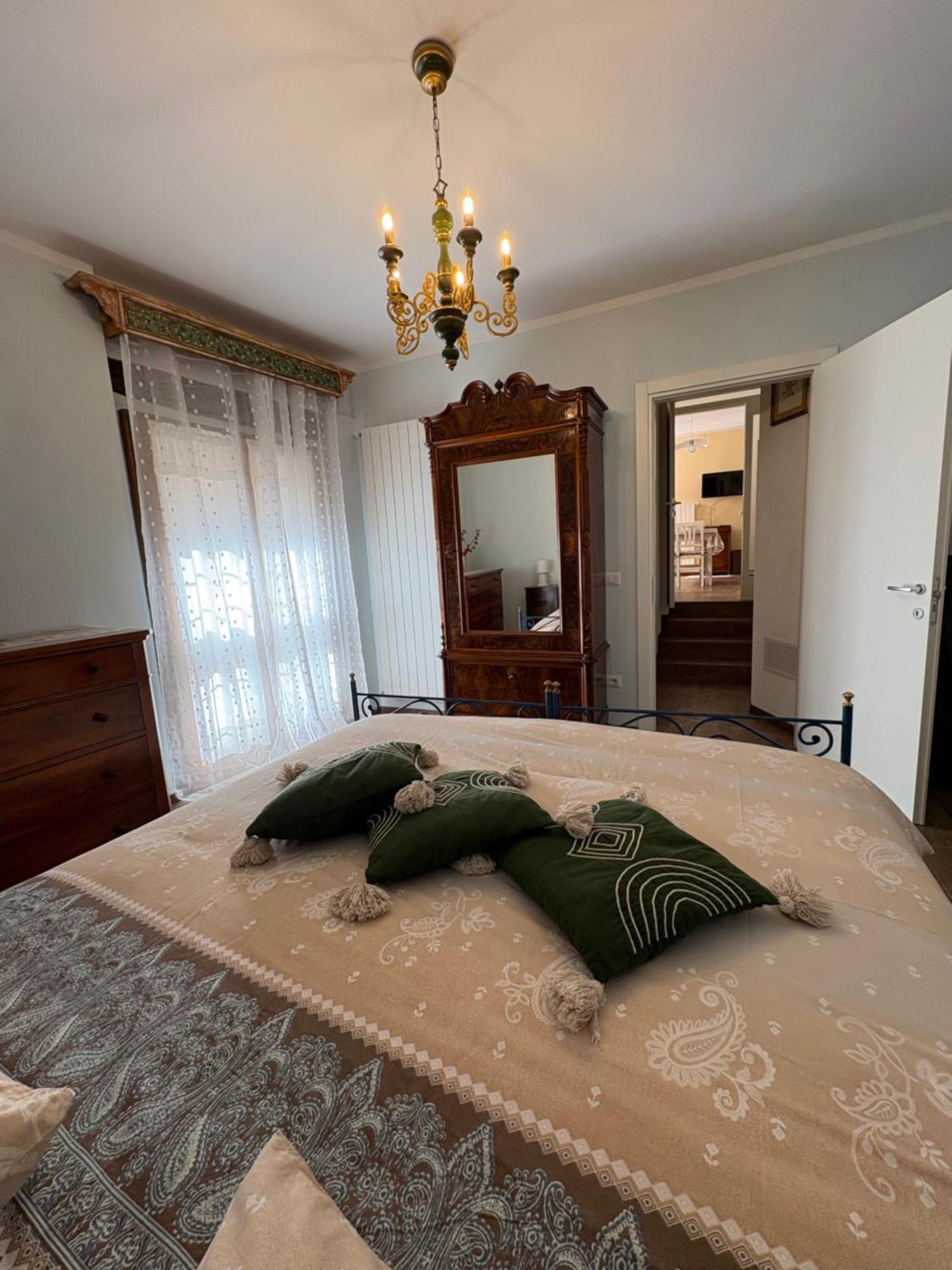 Casa Vacanze Il Borgo グッビオ エクステリア 写真